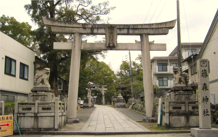 西参道入口